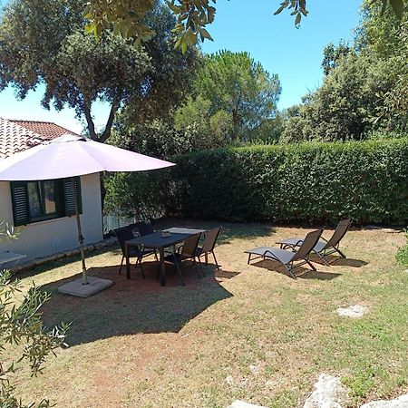 Apartmán Garden Pjescana Uvala Exteriér fotografie