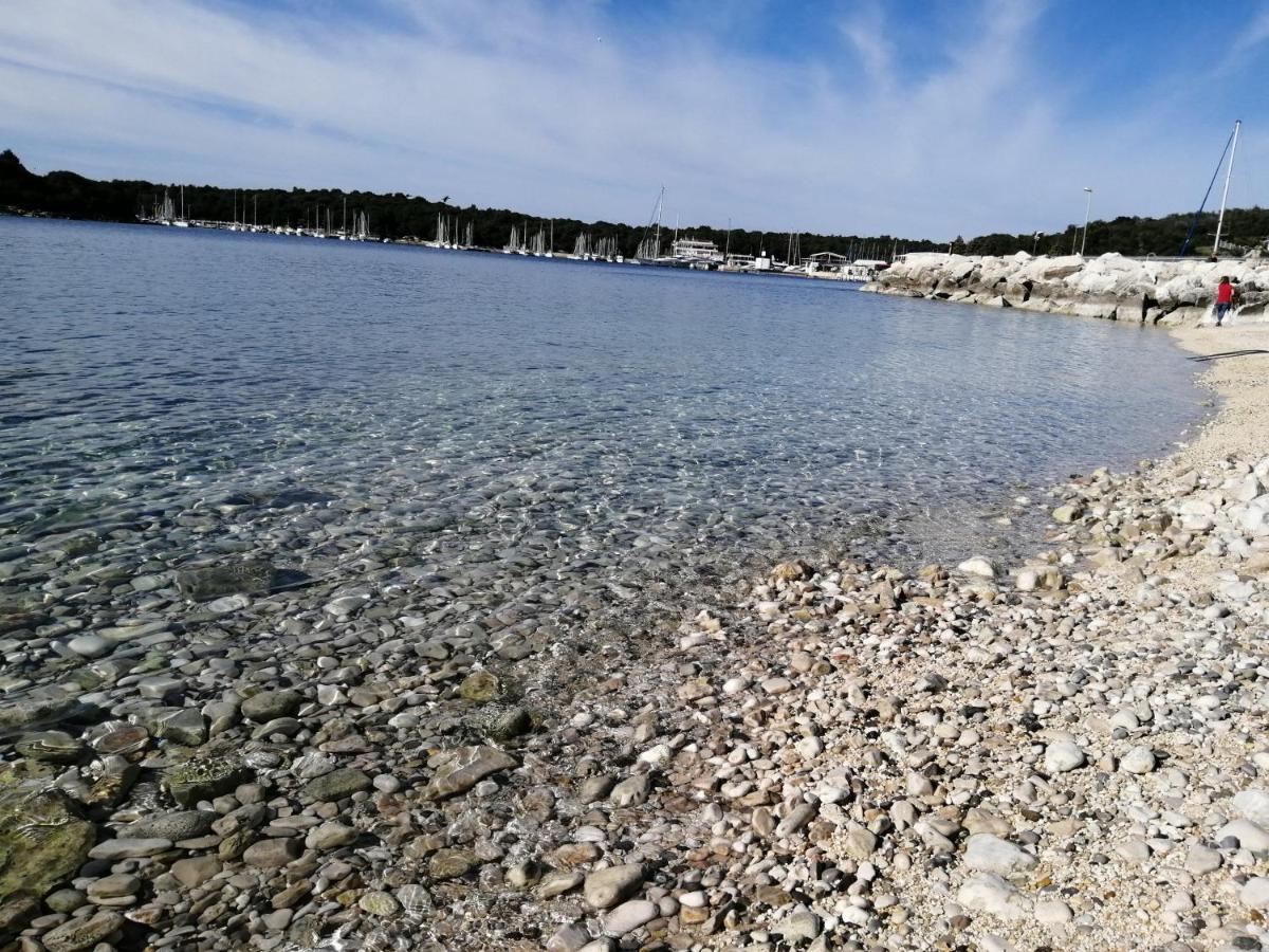 Apartmán Garden Pjescana Uvala Exteriér fotografie