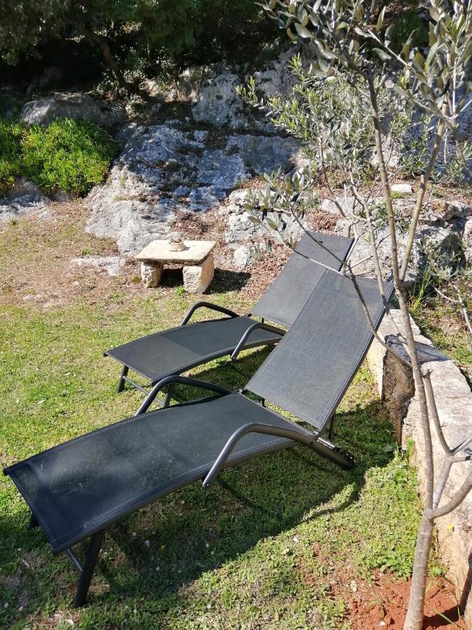 Apartmán Garden Pjescana Uvala Exteriér fotografie