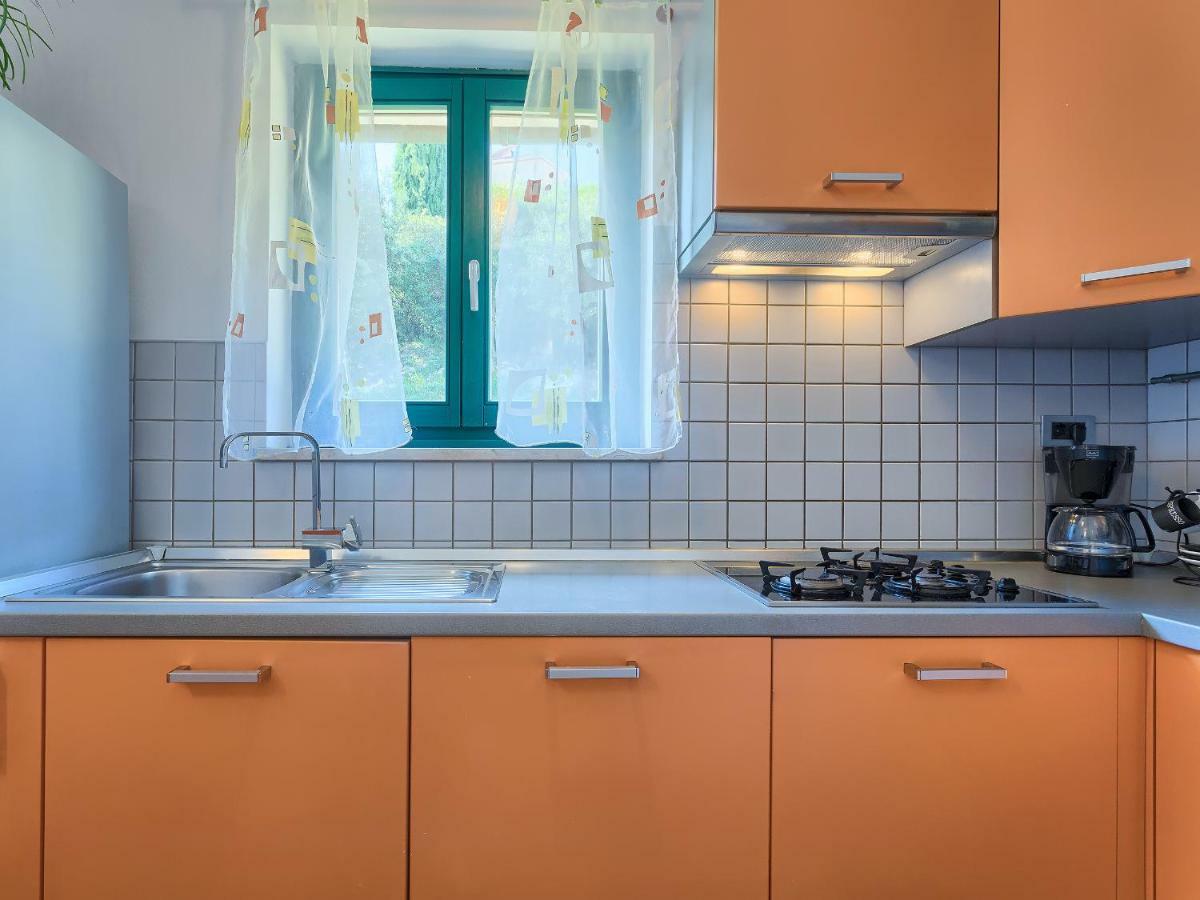 Apartmán Garden Pjescana Uvala Exteriér fotografie
