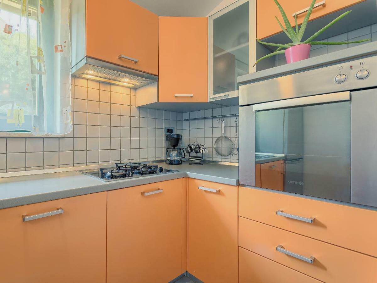 Apartmán Garden Pjescana Uvala Exteriér fotografie